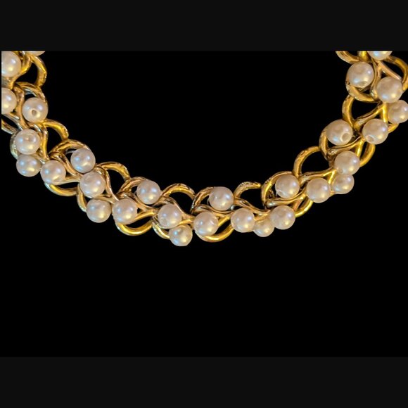 Vintage Richelieu Gold Tone Faux Pearl 6.5" Bracelet - Picture 8 of 11